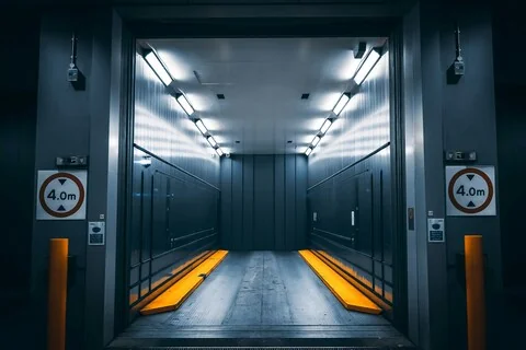 18liftservice1